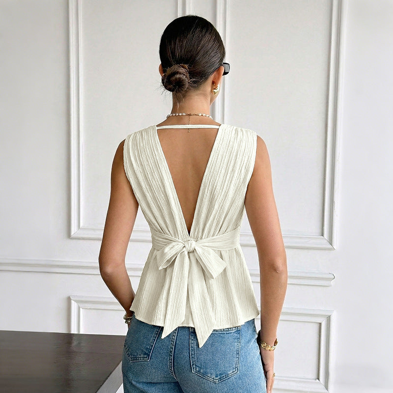 Blusa sin mangas con cordones y espalda con cuello en V