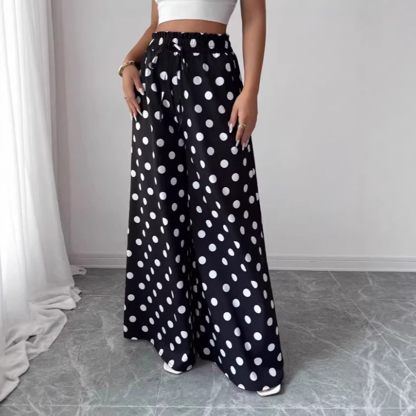 Pantalones anchos con pierna recta