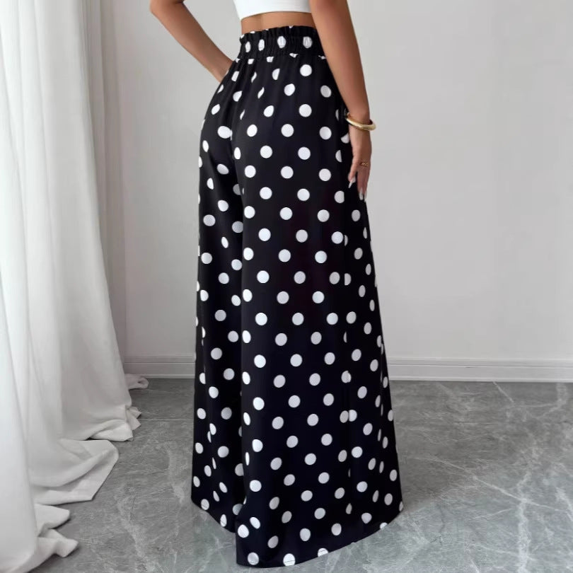 Pantalones anchos con pierna recta